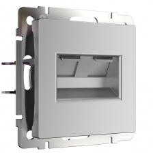 Розетка Встраиваемые механизмы серебряные W1181106
